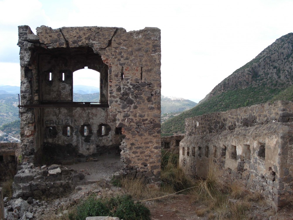 La TOUR DORIAC & LE FORT LEMERCIER - Sites Historiques et Monuments à Béjaïa — photo 4