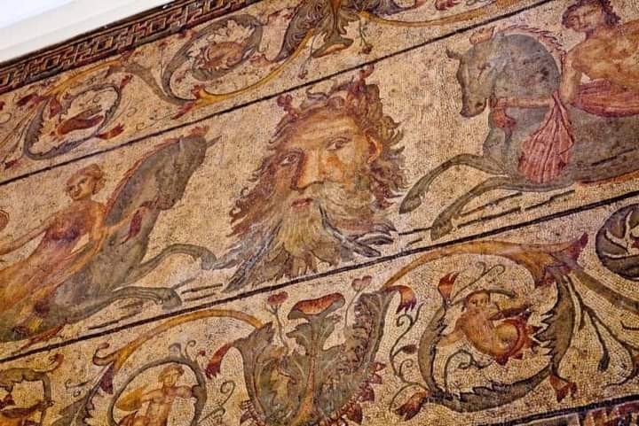 MOSAIQUE DE BEJAIA "Mosaïque d'Océan" - Sites Historiques et Monuments à Béjaïa — photo 2