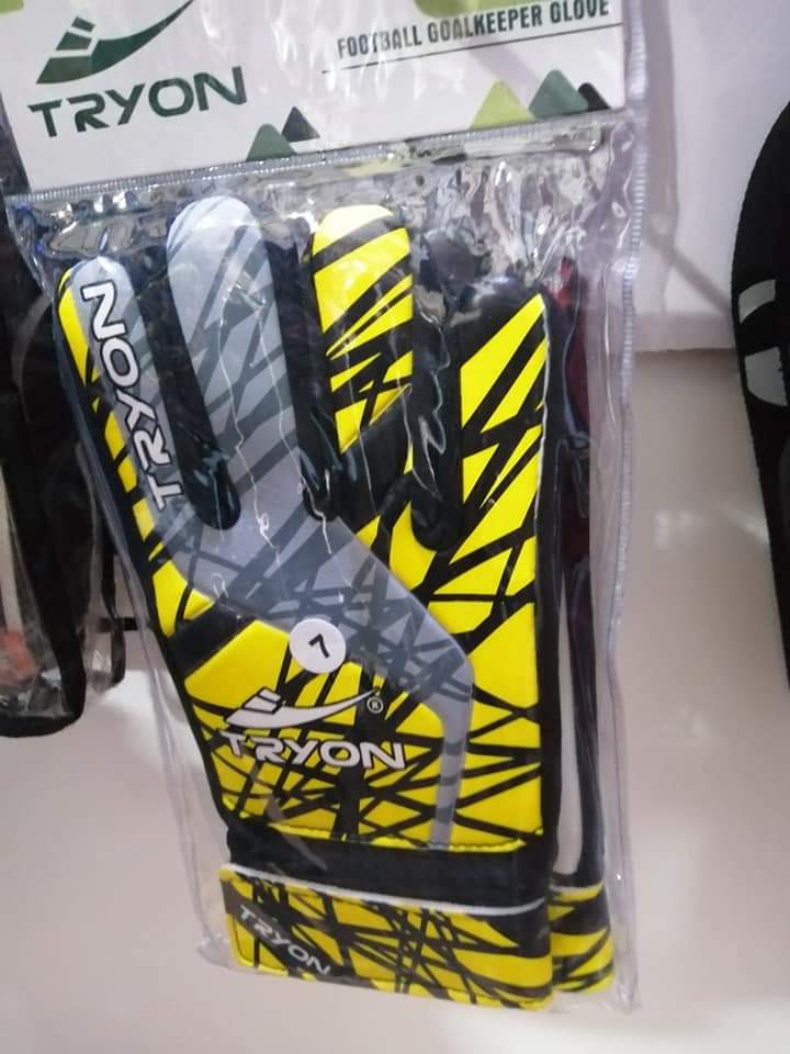 Univers Sport - Akbou - Shopping à Béjaïa — photo 2